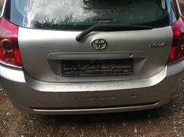 Toyota Corolla 2005 y parts