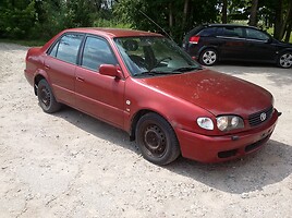 Toyota Corolla 2001 y parts