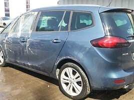 Opel Zafira Tourer 2013 г запчясти