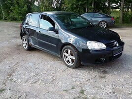 Volkswagen Golf V 2006 г запчясти