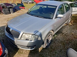 Skoda Superb 2003 г запчясти