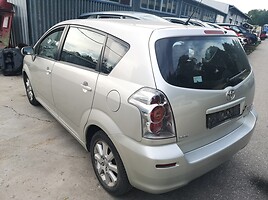 Toyota Corolla Verso 2006 г запчясти