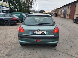 Peugeot 206 1.4 BENZINAS 55 KW  2000 y parts