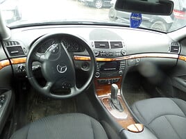 Mercedes-Benz E 220 2005 y parts