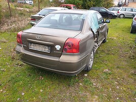 Toyota Avensis 2005 y parts