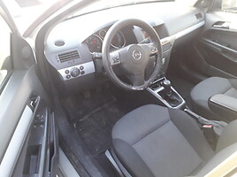 Opel Astra 2006 г запчясти