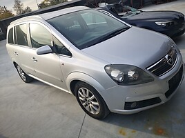 Opel Zafira B 2006 г запчясти