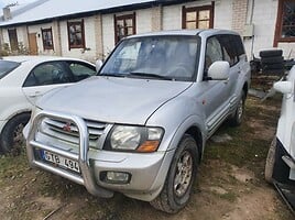 Mitsubishi Pajero III 2002 y parts