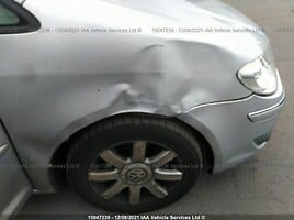 Volkswagen Touran 2009 y parts