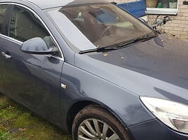 Opel Insignia 2010 y parts