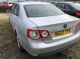 Volkswagen Jetta A5 2007 m dalys