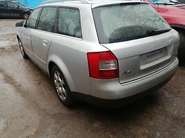 Audi A4 2002 y parts