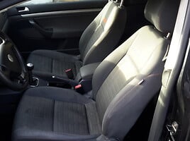 Volkswagen Golf V 2006 m dalys