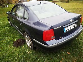 Volkswagen Passat 2000 г запчясти