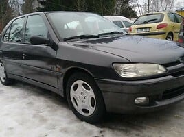 Peugeot 306 2000 m dalys