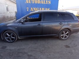 Toyota Avensis 2008 y parts