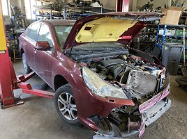 Subaru Legacy V 2011