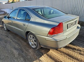 Volvo S60 I 2005 г запчясти