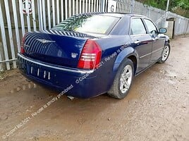 Chrysler 300C 2006 m dalys