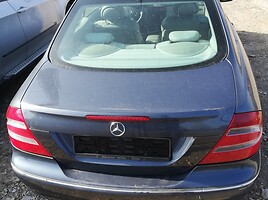 Mercedes-Benz Clk 200 W209 2003 y parts