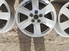 Audi A6 light alloy R17 rims