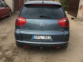 Citroen C4 Picasso 2007 г запчясти