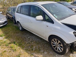 Opel Zafira 2013 y parts