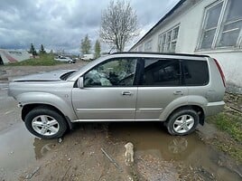 Nissan X-Trail 2004 m dalys