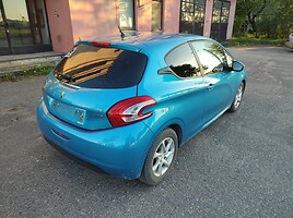 Peugeot 208 2014 m dalys