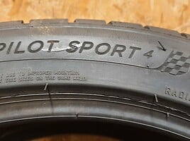 Pilot Sport 4 R19 vasarinės padangos lengviesiems