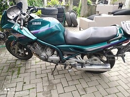 Touring / Sport Touring Yamaha XJ 1995 y parts