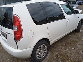 Skoda Roomster 2011 г запчясти