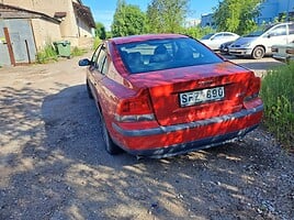 Volvo S60 I 2003 m dalys