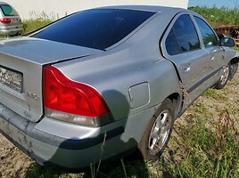 Volvo S60 2001 m dalys