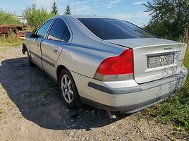 Volvo S60 2001 m dalys