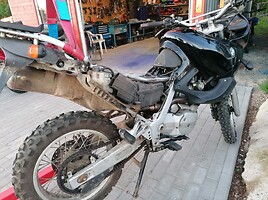 Enduro BMW F 1998 m dalys