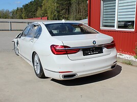 BMW 730 Sedanas 2017