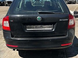 Skoda Octavia 2009 m dalys