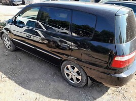 Kia Carens 2006 m dalys