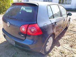 Volkswagen Golf 2004 m dalys