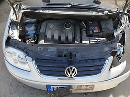 Volkswagen Touran 2004 y parts