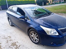 Toyota Avensis 2011 г запчясти