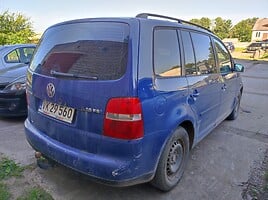 Volkswagen Touran 2005 y parts