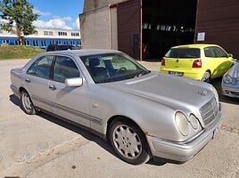 Mercedes-Benz E 250 1999 y parts