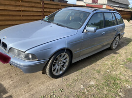 Bmw 530 2004 m dalys