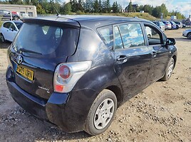 Toyota Verso 2009 г запчясти