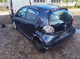 Toyota Aygo 2006 г запчясти