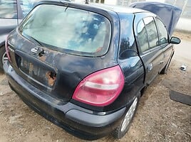 Nissan Almera 2000 m dalys