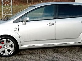 Toyota Corolla Verso 2007 г запчясти