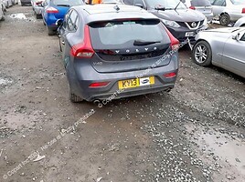 Volvo V40 2014 y parts